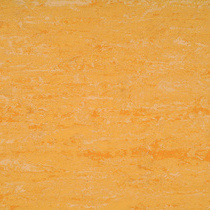 107 Straw Yellow