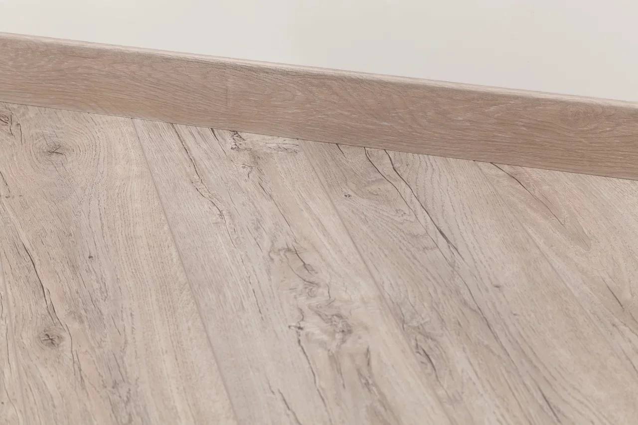 Wood 103 591386